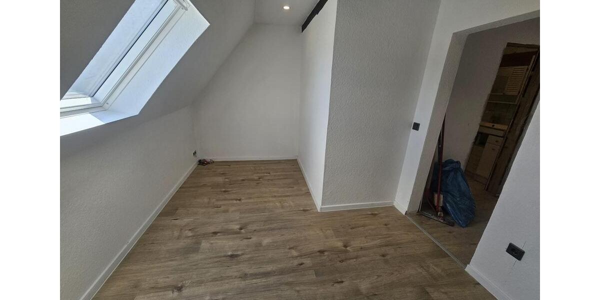 Dachgeschoßwohnung Brilon - 2 Zimmer, 52 m&sup2;, 495&euro; | Angebot:25380328