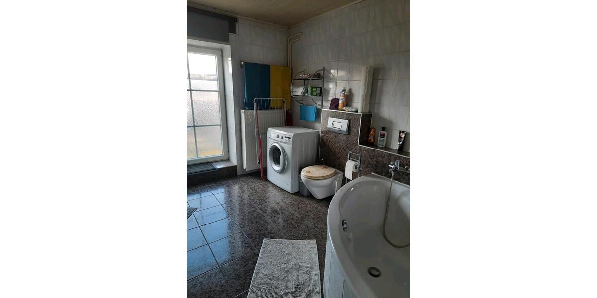 Etagenwohnung Lalling - 3 Zimmer, 78 m&sup2;, 625&euro; | Angebot:24788753