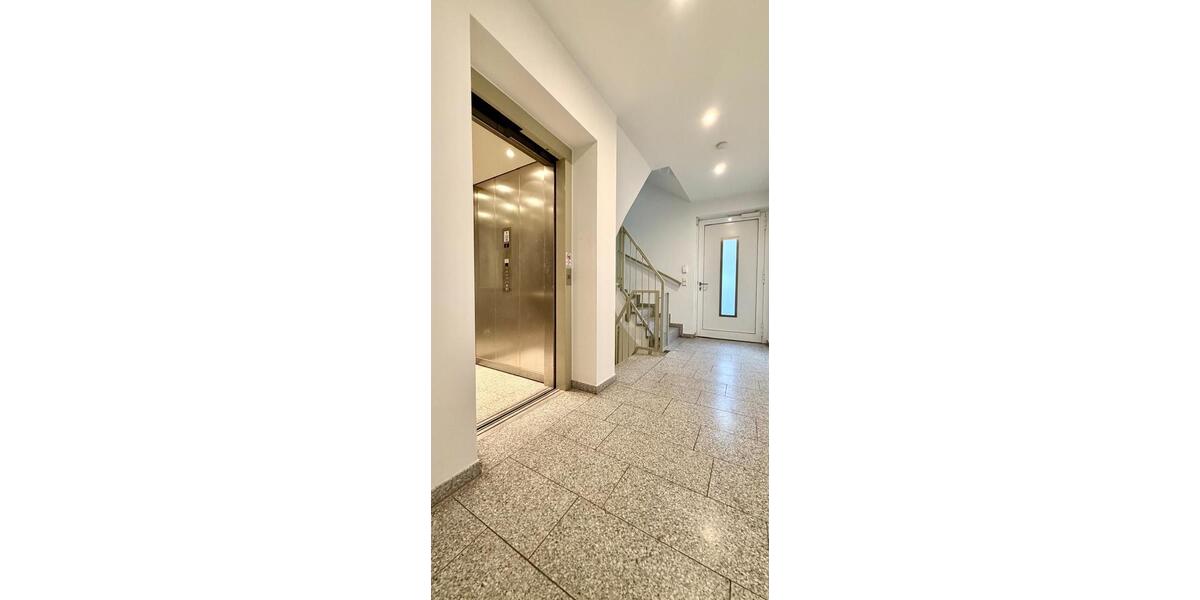 Etagenwohnung Pulheim - 2 Zimmer, 76 m&sup2;, 1.650&euro; | Angebot:24429700