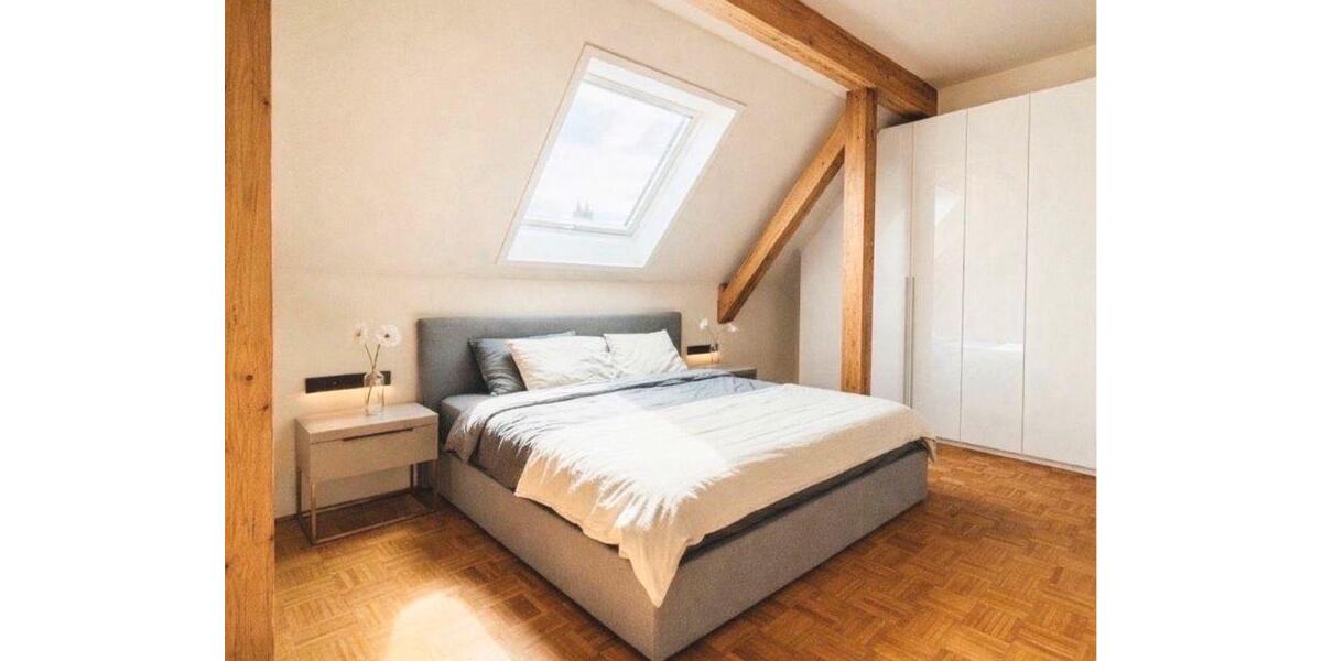 Dachgeschoßwohnung München Altstadt-Lehel - 2 Zimmer, 53 m&sup2;, 1.750&euro; | Angebot:25161614