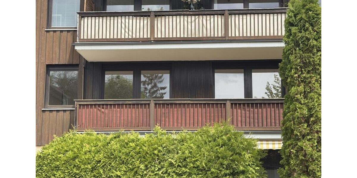 Terrassenwohnung Feldafing - 4 Zimmer, 118 m&sup2;, 1.975&euro; | Angebot:26600699