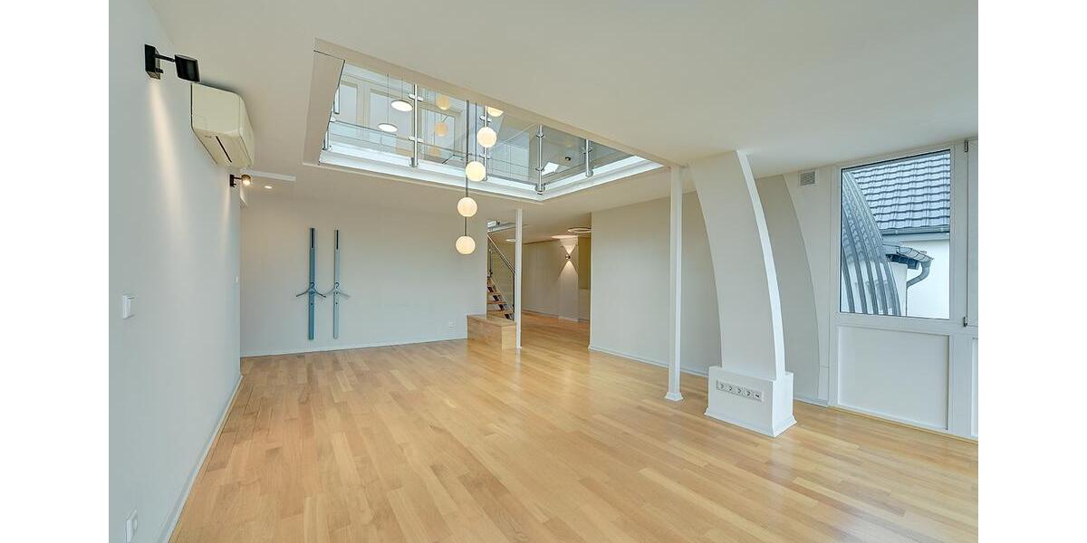 Einfamilienhaus Düsseldorf Pempelfort - 4 Zimmer, 234 m&sup2;, 4.200&euro; | Angebot:24803544