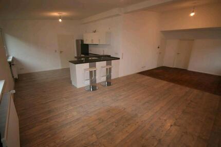 Wohnung Schmelz - 4 Zimmer, 90 m&sup2;, 780&euro; | Angebot:24826051