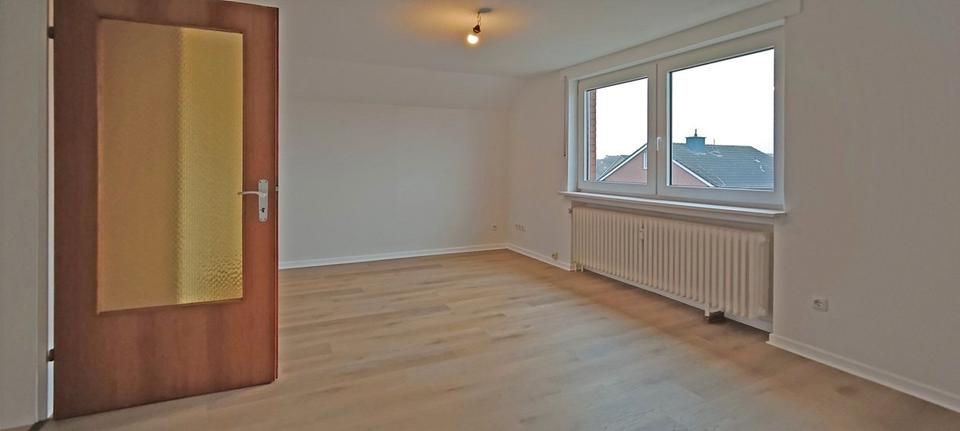 Dachgeschoßwohnung Westerkappeln - 3 Zimmer, 65 m&sup2;, 650&euro; | Angebot:26374800