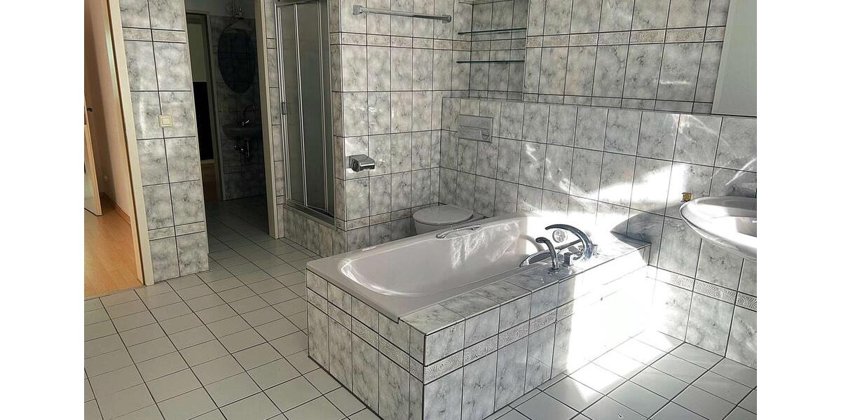 Etagenwohnung Hagen - 2 Zimmer, 86 m&sup2;, 470&euro; | Angebot:26455643