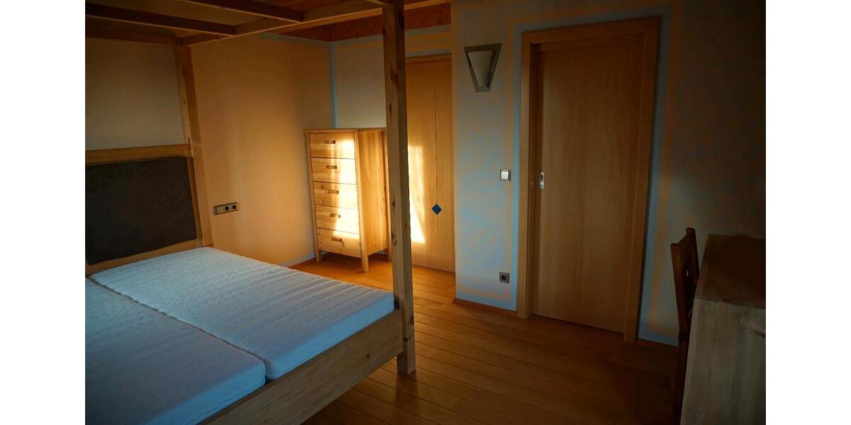 Große Etagenwohnung im schönen Altmühltal. 4 zimmer