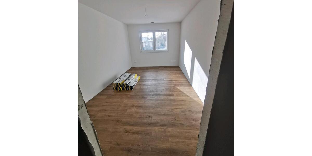Etagenwohnung Neubulach - 4 Zimmer, 131 m&sup2;, 1.450&euro; | Angebot:24610929