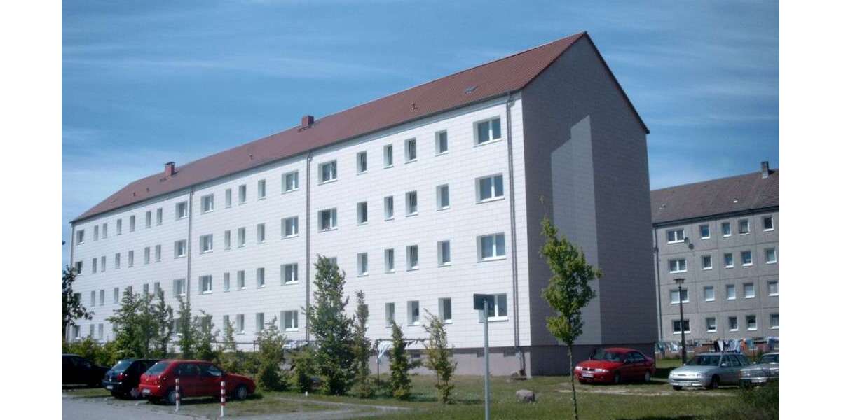 Etagenwohnung Richtenberg - 3 Zimmer, 66 m&sup2;, 398&euro; | Angebot:17992972