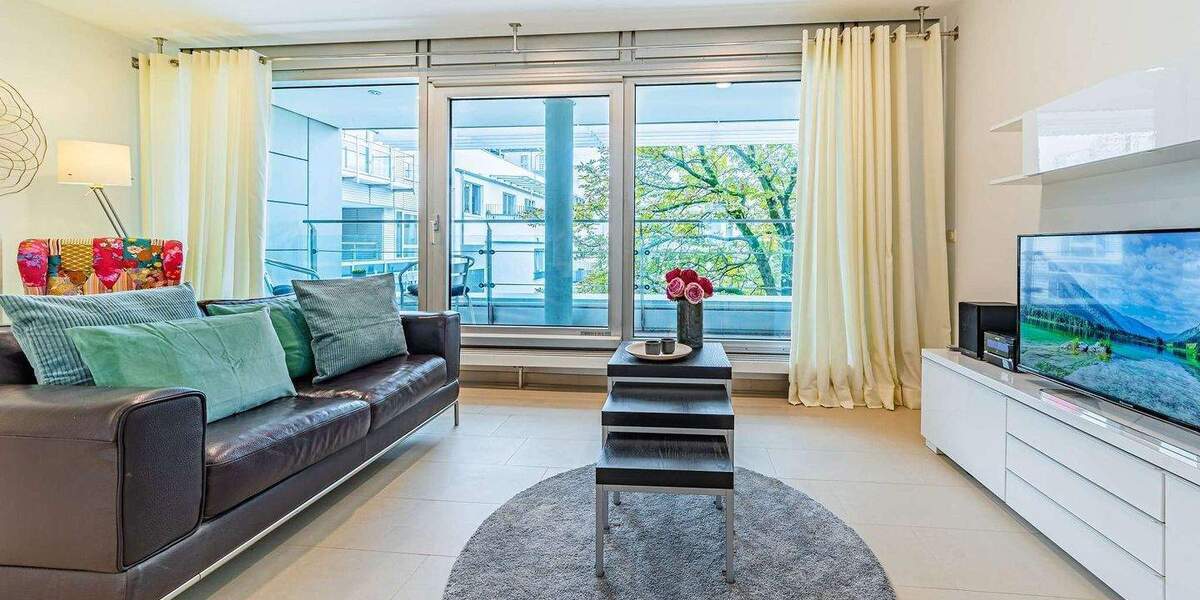 Etagenwohnung Frankfurt am Main Bahnhofsviertel - 2 Zimmer, 65 m&sup2;, 2.340&euro; | Angebot:25661899