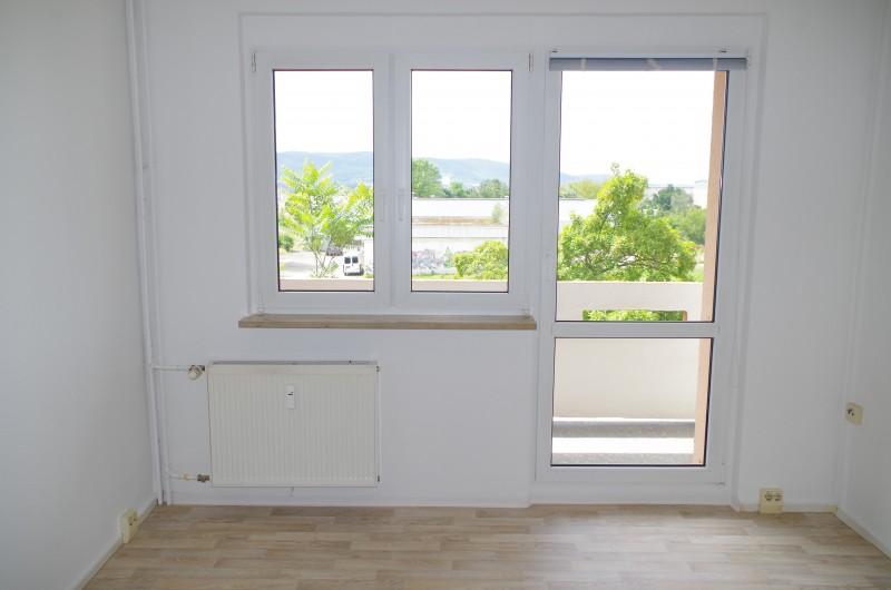 Etagenwohnung Saalfeld (Saale) - 2 Zimmer, 47 m&sup2;, 291&euro; | Angebot:26476625