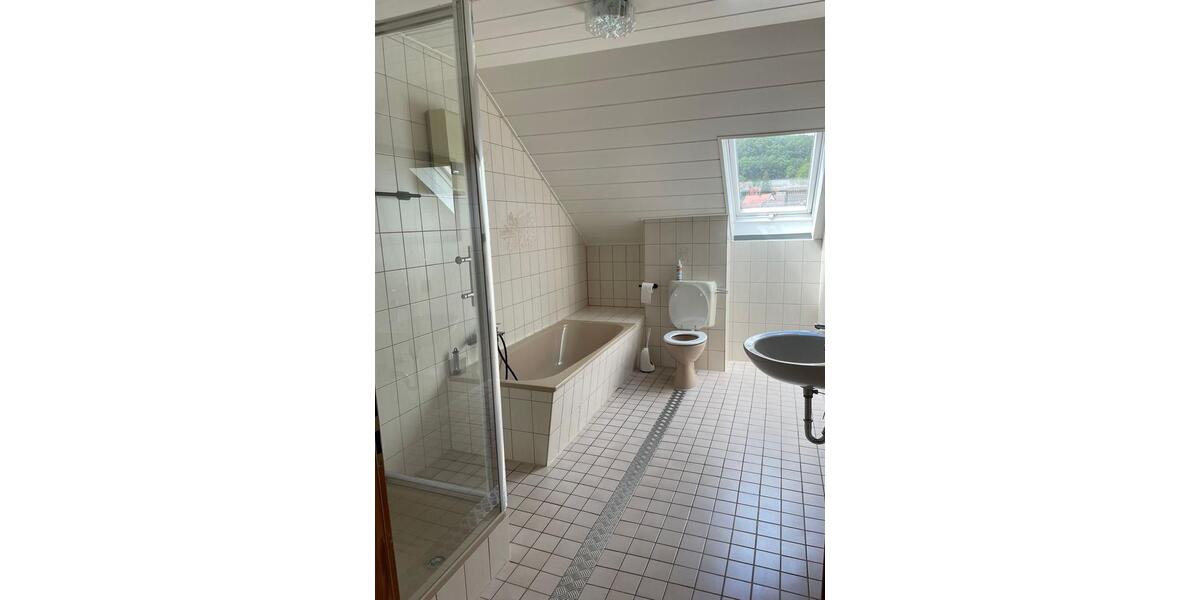 Dachgeschoßwohnung Breitenbach - 5 Zimmer, 110 m&sup2;, 770&euro; | Angebot:24592735