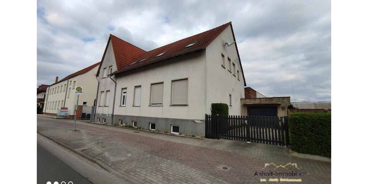 Dachgeschoßwohnung Raguhn-Jeßnitz Jeßnitz - 2 Zimmer, 45 m&sup2;, 250&euro; | Angebot:26619868