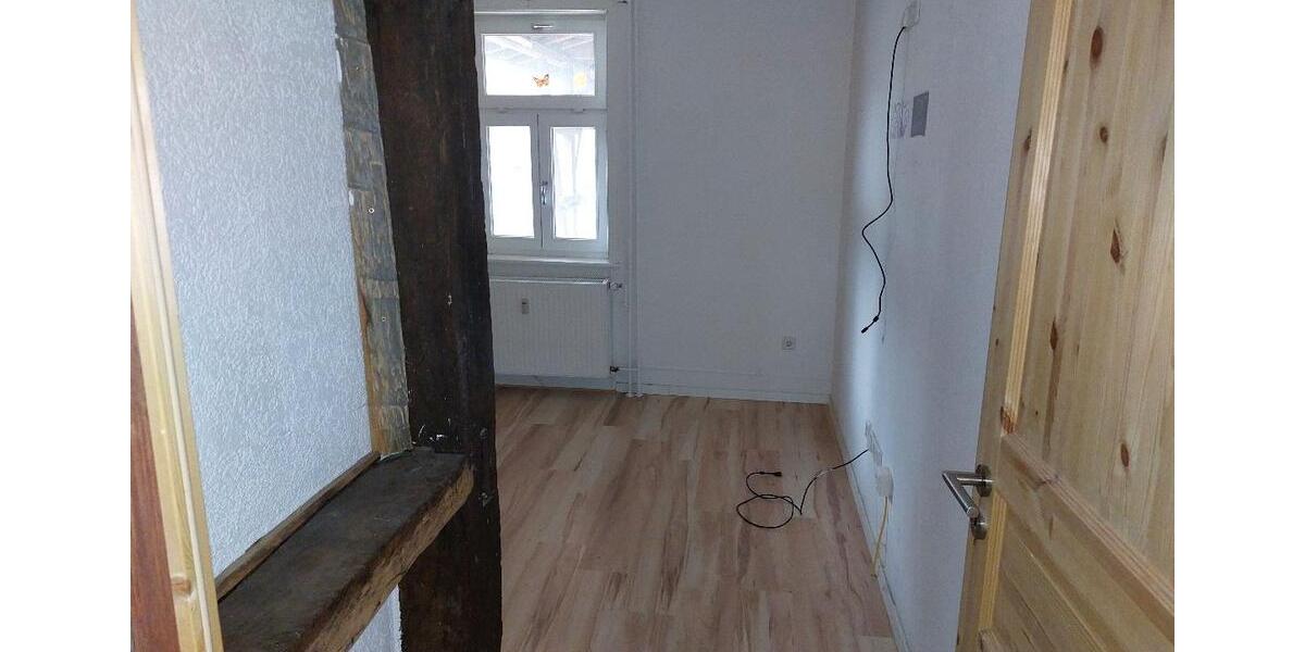 Erdgeschoßwohnung Calden - 4 Zimmer, 100 m&sup2;, 750&euro; | Angebot:26194614