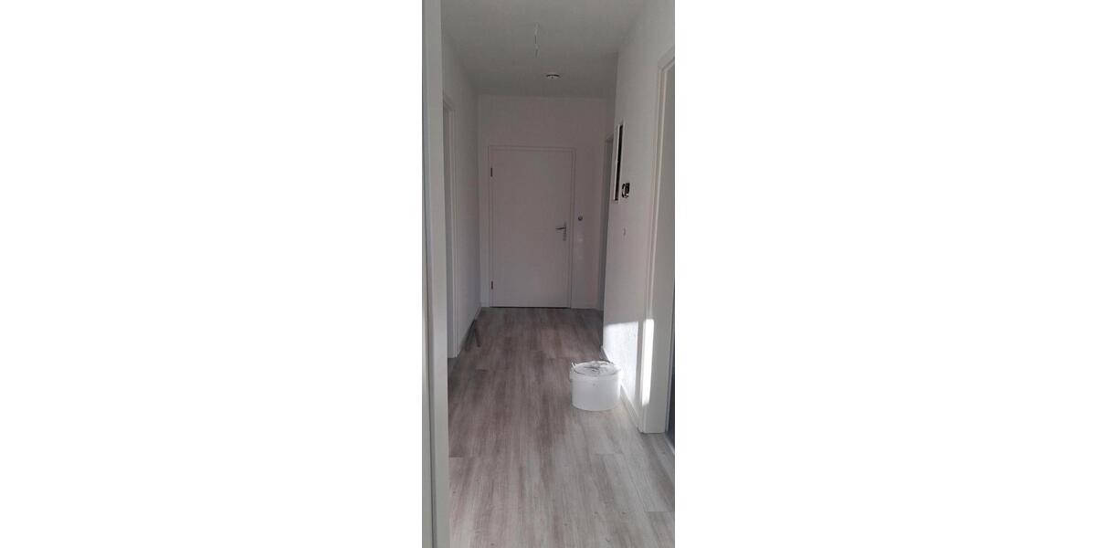 Etagenwohnung Bad Schmiedeberg - 3 Zimmer, 68 m&sup2;, 374&euro; | Angebot:26056313