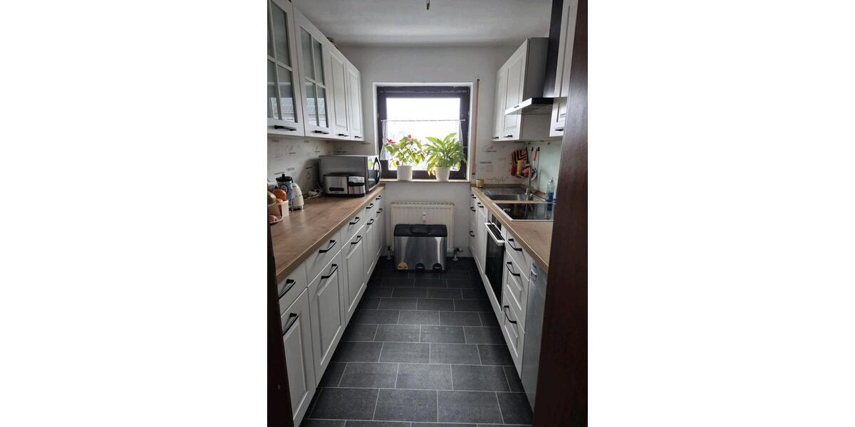 Etagenwohnung Grafenrheinfeld - 3 Zimmer, 75 m&sup2;, 675&euro; | Angebot:24829130