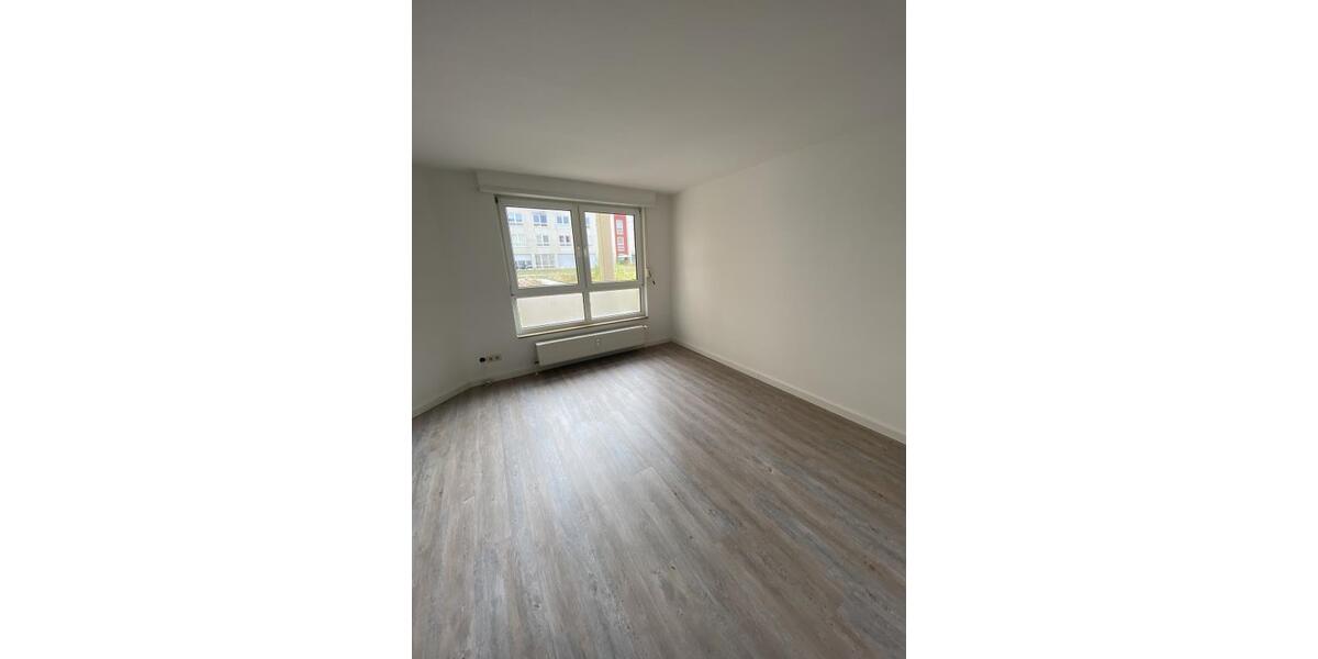 Etagenwohnung Mittweida - 1 Zimmer, 31 m&sup2;, 290&euro; | Angebot:25363715