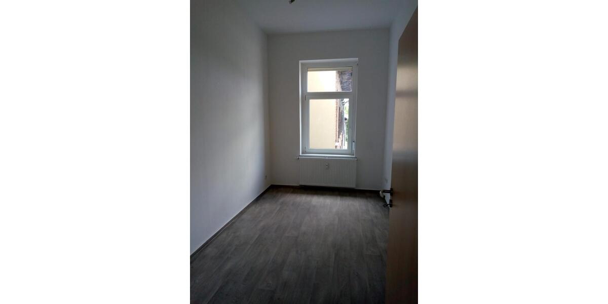 Maisonettenwohnung Staßfurt - 5 Zimmer, 134 m&sup2;, 700&euro; | Angebot:24659362