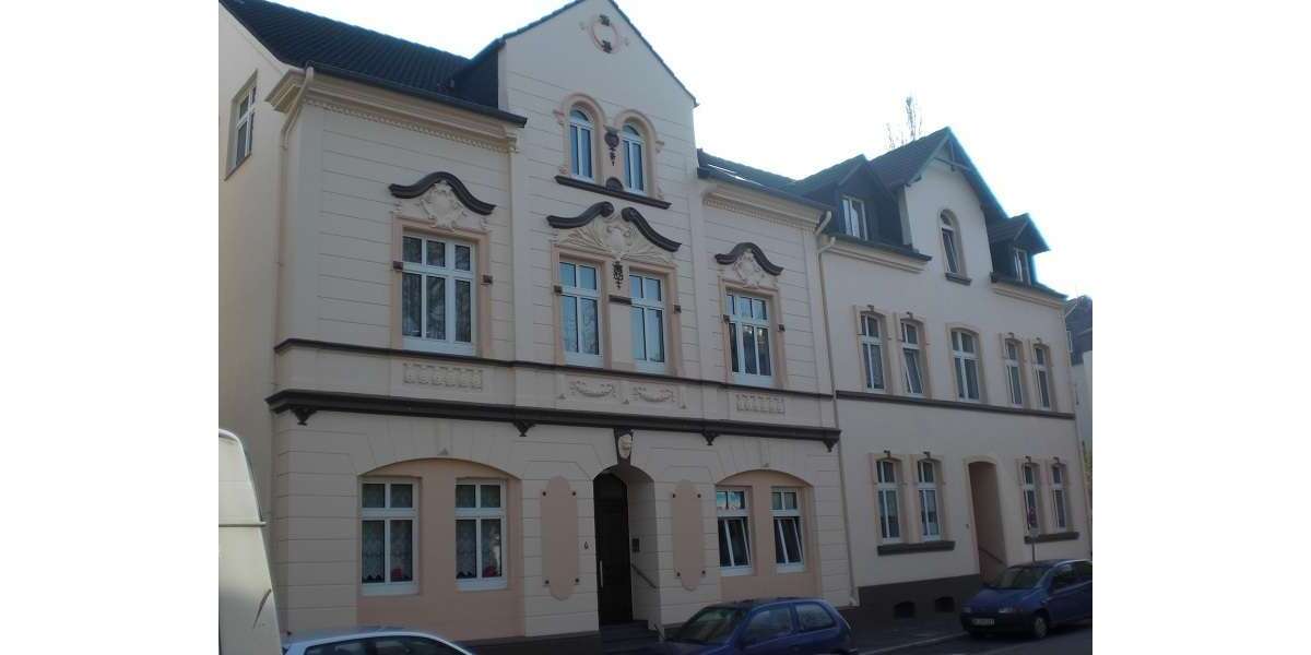 Etagenwohnung Recklinghausen Süd - 4 Zimmer, 80 m&sup2;, 629&euro; | Angebot:26098565