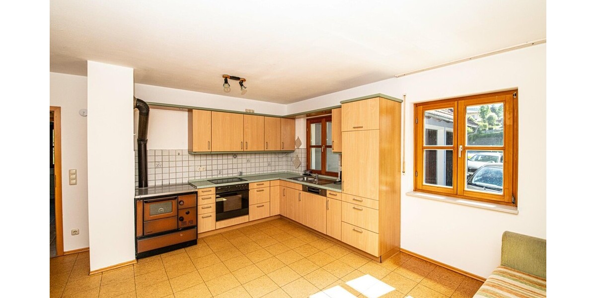 Lichtdurchflutetes Zuhause mit zwei Balkonen und viel Raumgefühl - Etagenwohnung Waldmünchen / Geigant Geigant | Angebot:26837319