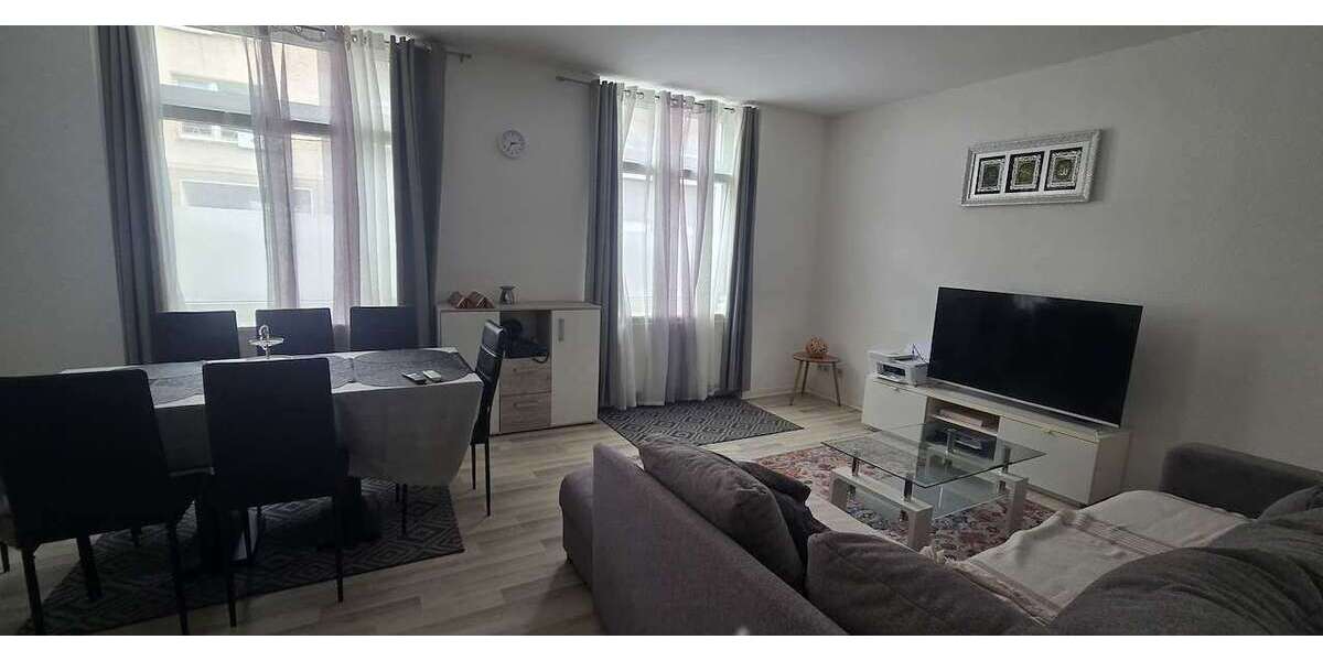 Etagenwohnung Duisburg - 2 Zimmer, 70 m&sup2;, 620&euro; | Angebot:27261811