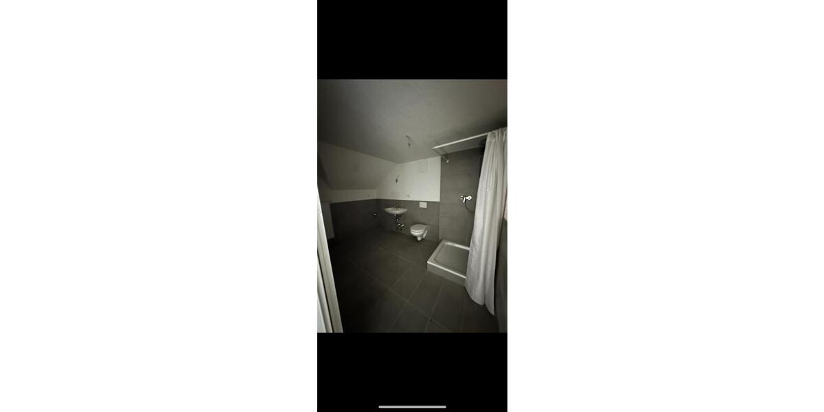 Dachgeschoßwohnung Hohberg - 3 Zimmer, 68 m&sup2;, 800&euro; | Angebot:25083203