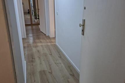 Wohnung Gelsenkirchen Gelsenkirchen-Mitte - 3 Zimmer, 80 m&sup2;, 1.000&euro; | Angebot:26591544