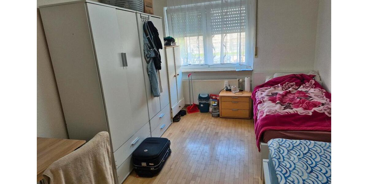 Wohnen auf Zeit Bretten - 3 Zimmer, 16 m&sup2;, 400&euro; | Angebot:25308806