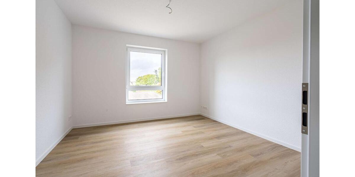 Erdgeschoßwohnung Rastede - 3 Zimmer, 90 m&sup2;, 1.150&euro; | Angebot:26564228