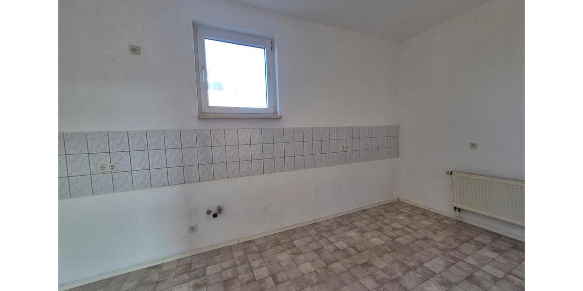 Etagenwohnung Allstedt - 3 Zimmer, 82 m&sup2;, 533&euro; | Angebot:24214331