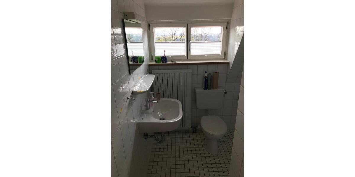 Dachgeschoßwohnung Reichenau - 2.5 Zimmer, 71 m&sup2;, 880&euro; | Angebot:26336091