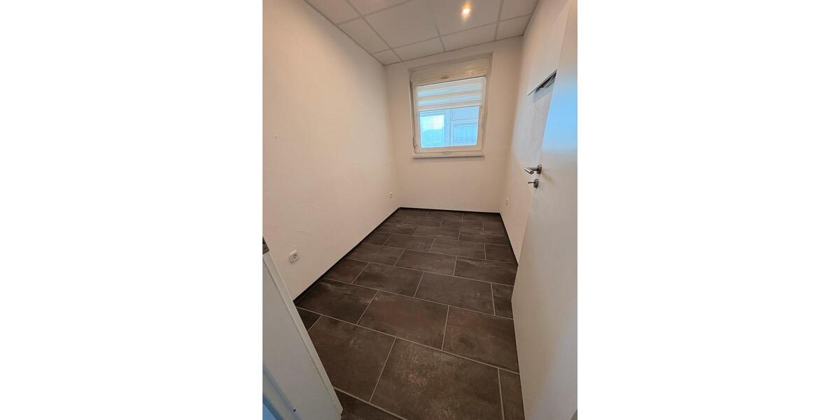 Bungalow Immendingen - 4 Zimmer, 111 m&sup2;, 1.400&euro; | Angebot:26387439