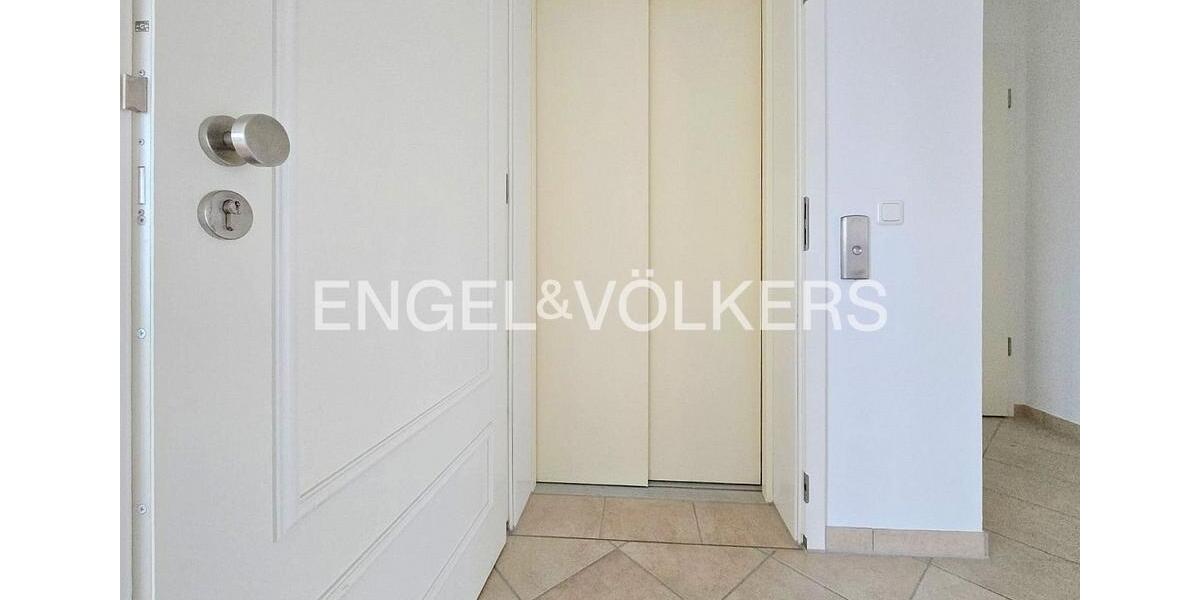 Etagenwohnung Jever - 3 Zimmer, 98 m&sup2;, 1.080&euro; | Angebot:24933557