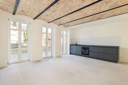 Wohnung Buckow - 2 Zimmer, 70 m&sup2;, 1.250&euro; | Angebot:27236374