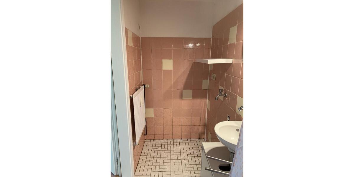 Wohnen auf Zeit Karlsruhe Neureut - 2 Zimmer, 15 m&sup2;, 557&euro; | Angebot:26212614