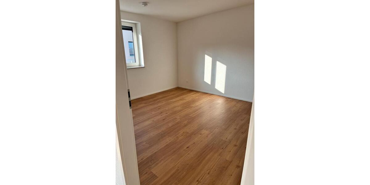 Dachgeschoßwohnung Lauda-Königshofen Königshofen - 3 Zimmer, 112 m&sup2;, 1.170&euro; | Angebot:24689498