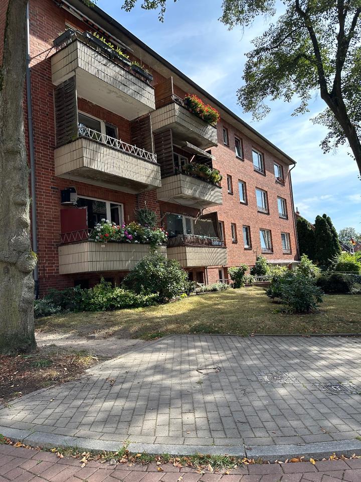 3 Zimmer Wohnung in Geesthacht Zentrum Neu Renoviert mit Balkon zimmer
