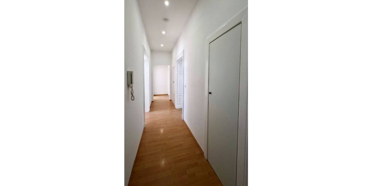 Etagenwohnung Wuppertal Barmen - 3 Zimmer, 82 m&sup2;, 695&euro; | Angebot:26733296