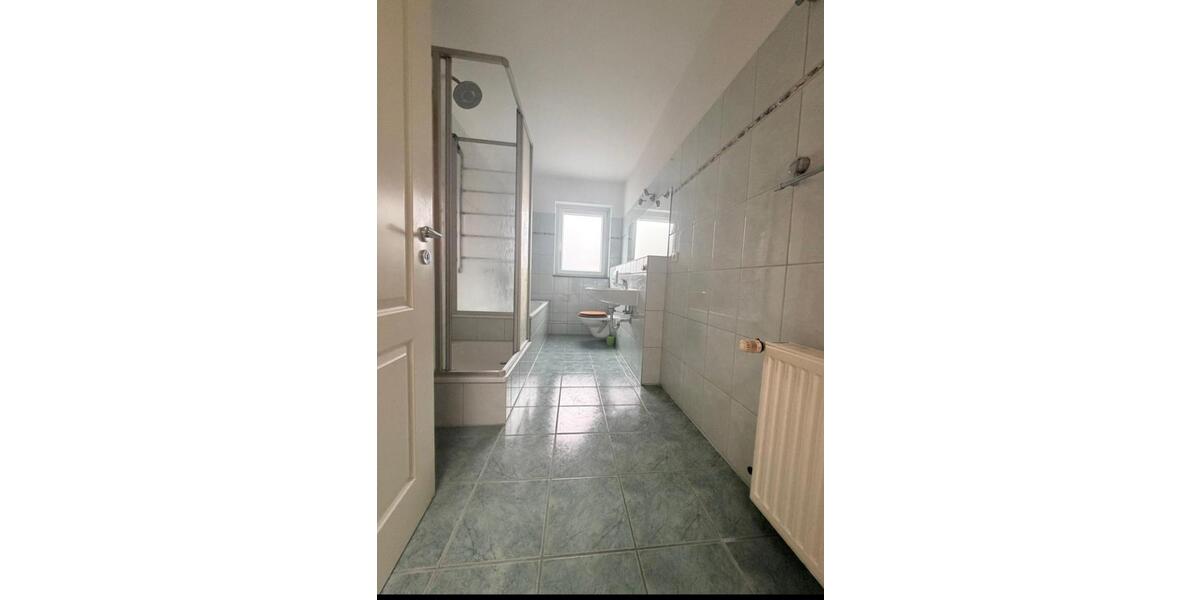 Etagenwohnung Sickte - 4 Zimmer, 110 m&sup2;, 1.090&euro; | Angebot:24625144