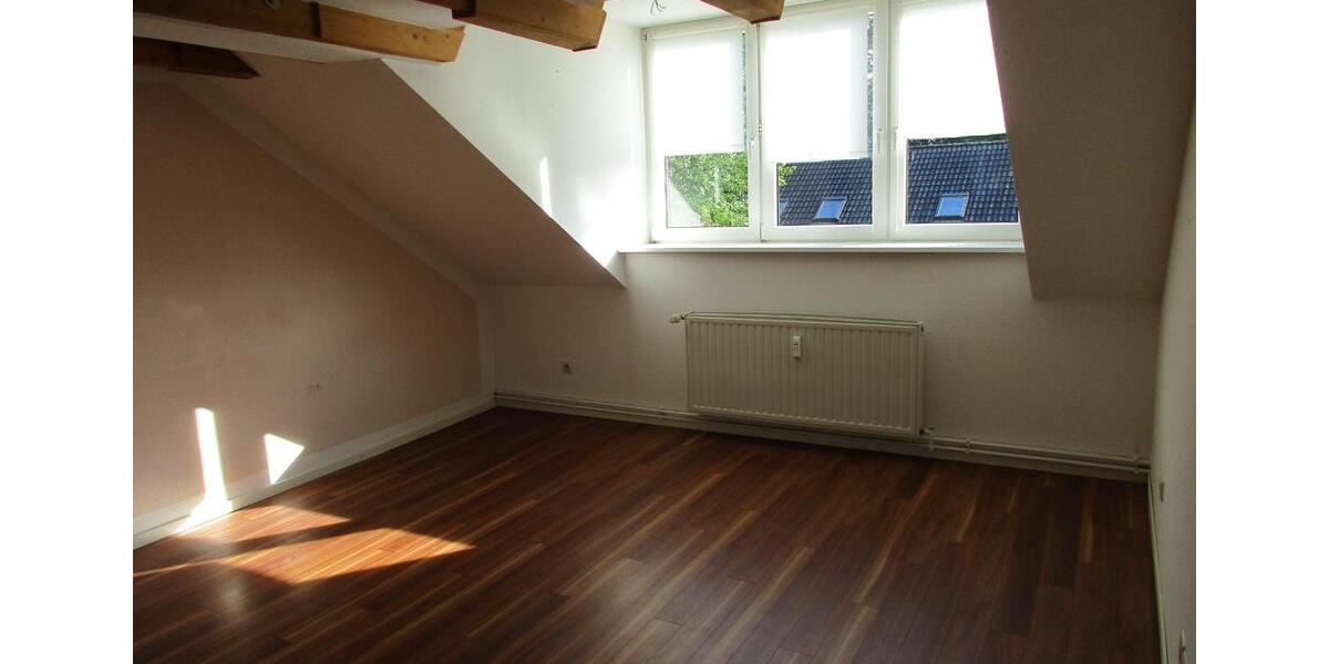 Dachgeschoßwohnung Kellinghusen - 2 Zimmer, 50 m&sup2;, 444&euro; | Angebot:21876214