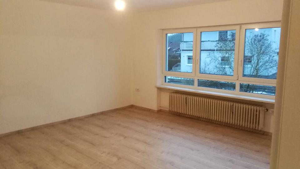 Erdgeschoßwohnung Poppenricht - 3 Zimmer, 94 m&sup2;, 740&euro; | Angebot:26568444