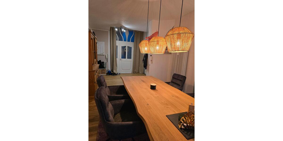 Erdgeschoßwohnung Alzey - 4 Zimmer, 133 m&sup2;, 1.220&euro; | Angebot:24804902