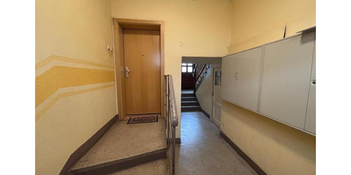 Dachgeschoßwohnung Trier Nord - 3 Zimmer, 62 m&sup2;, 780&euro; | Angebot:25892388