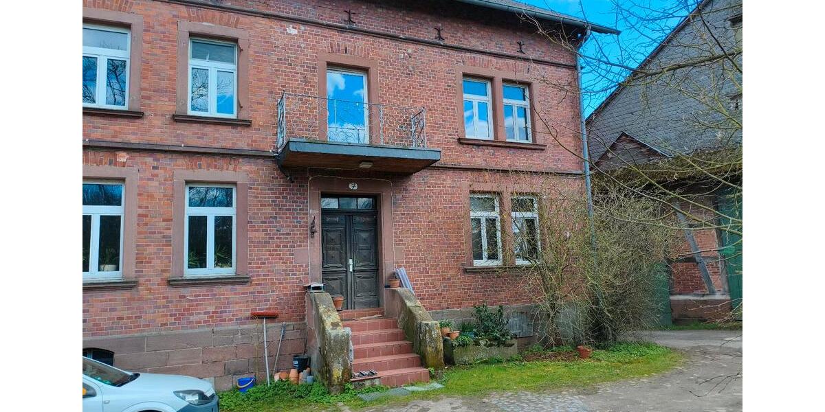 Etagenwohnung Kirchhain - 2 Zimmer, 35 m&sup2;, 500&euro; | Angebot:26023555