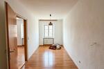 Maisonettenwohnung Tittmoning - 9 Zimmer, 300 m&sup2;, 1.900&euro; | Angebot:25851402