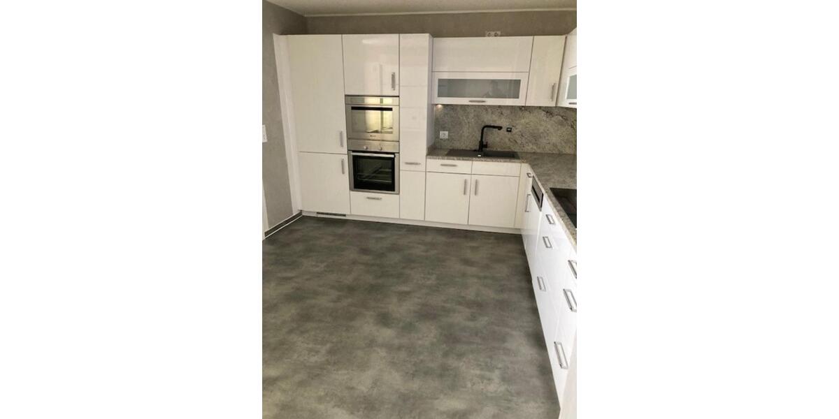 Maisonettenwohnung Dargun - 4 Zimmer, 160 m&sup2;, 1.000&euro; | Angebot:25440682