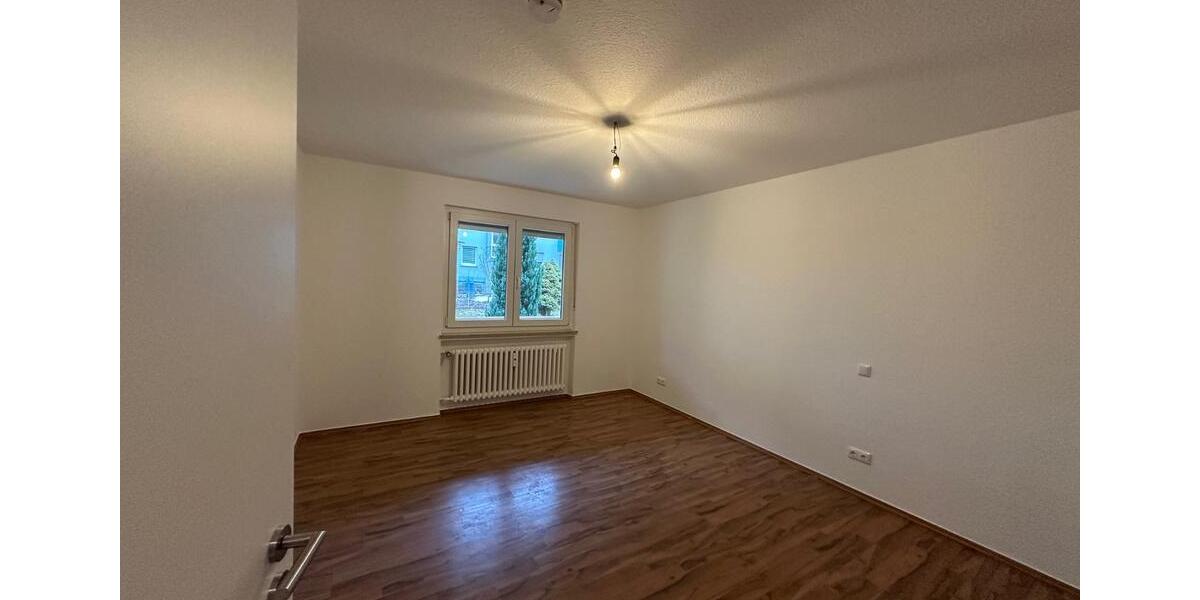 Hochparterre Schweinfurt Haardt - 3 Zimmer, 75 m&sup2;, 670&euro; | Angebot:24847035