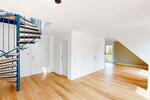 *Jetzt Umzugsbonus sichern!* Moderne Maisonette-Wohnung mit Balkon