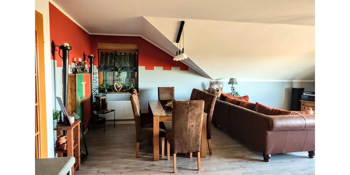 Etagenwohnung Hundsangen - 4 Zimmer, 140 m&sup2;, 1.200&euro; | Angebot:26230359