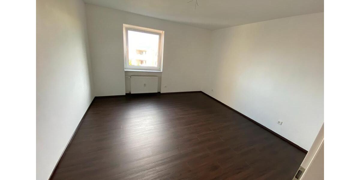 Loft - Studio - Atelier Neutraubling - 3 Zimmer, 77 m&sup2;, 999&euro; | Angebot:26238964