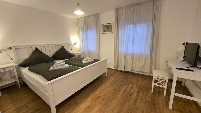 Wohnen auf Zeit Wurmsham - 4 Zimmer, 18 m&sup2;, 65&euro; | Angebot:24982795